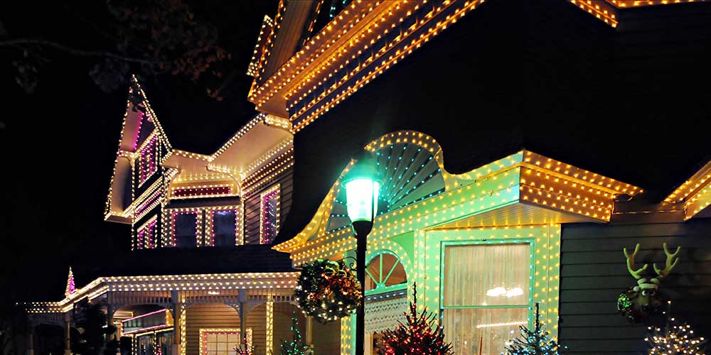 Holiday Lights Installation